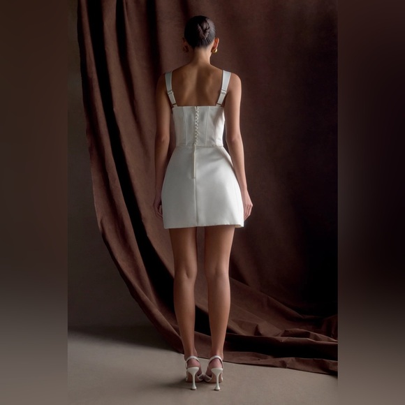 Meshki Isabel White Satin Dresss - Picture 2 of 5